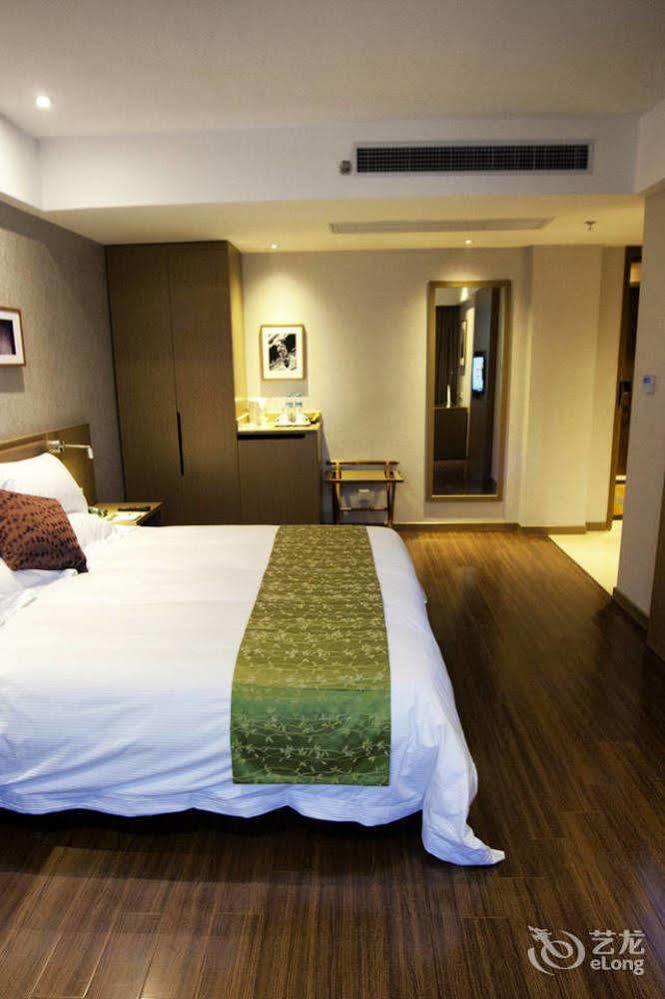 Heyi Hotel Hefei Changjiang Middle Road Buitenkant foto