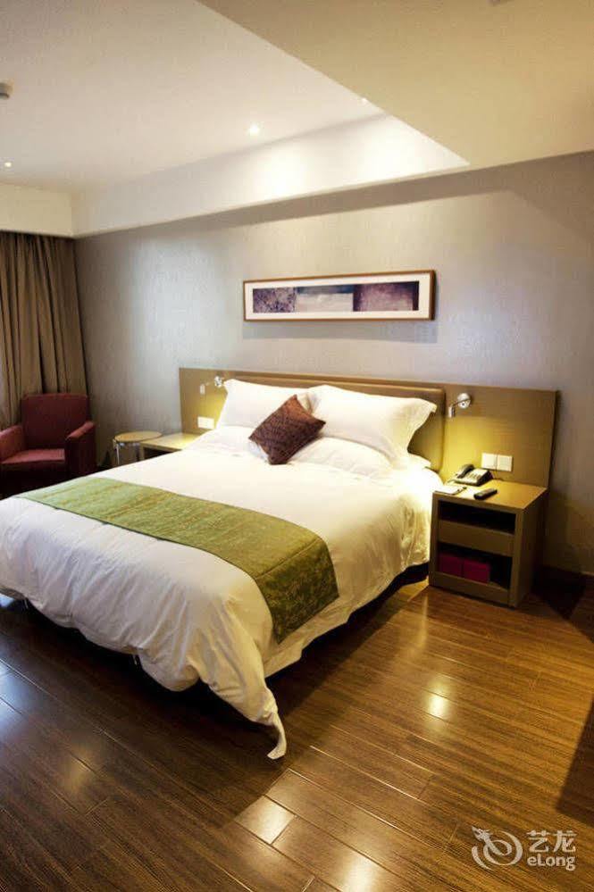 Heyi Hotel Hefei Changjiang Middle Road Buitenkant foto